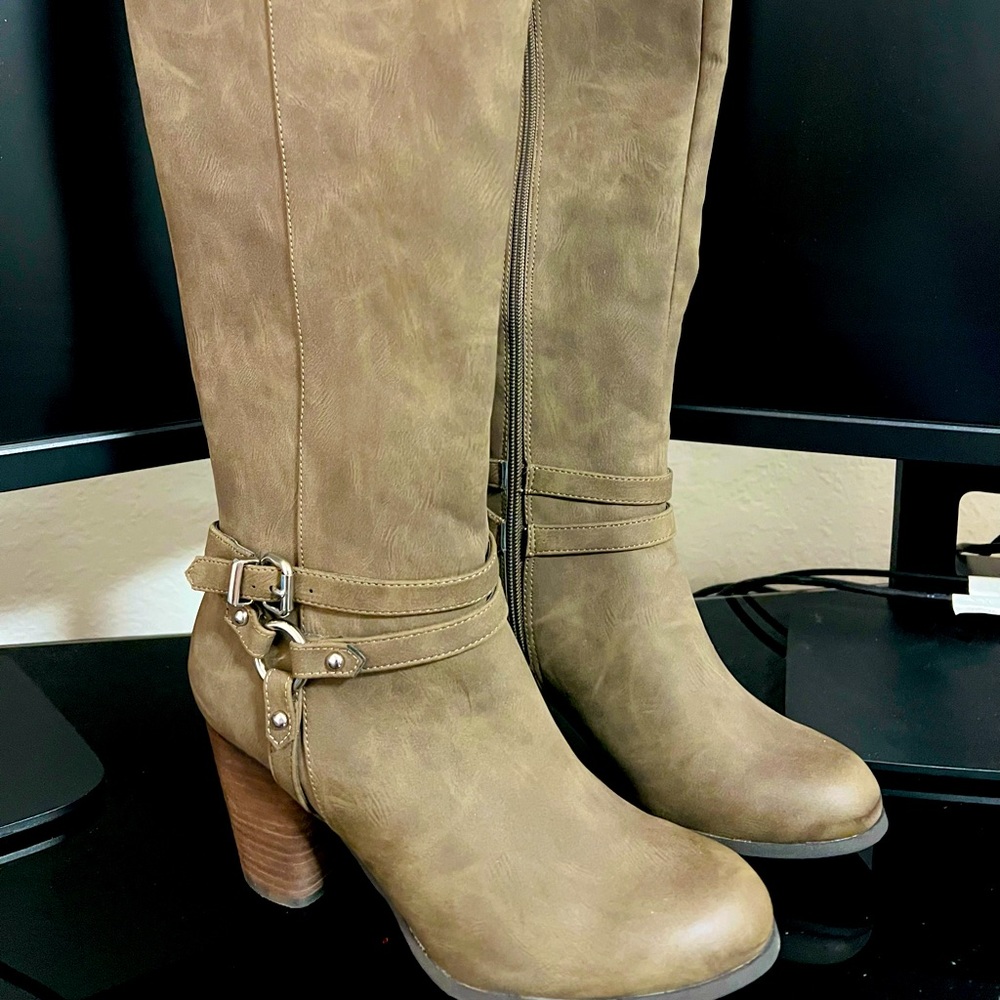 NWT Madden Girl Knee-High Suede Boots